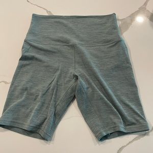 Lululemon 6 inch align shorts, size 6 color Heather Tidewater teal